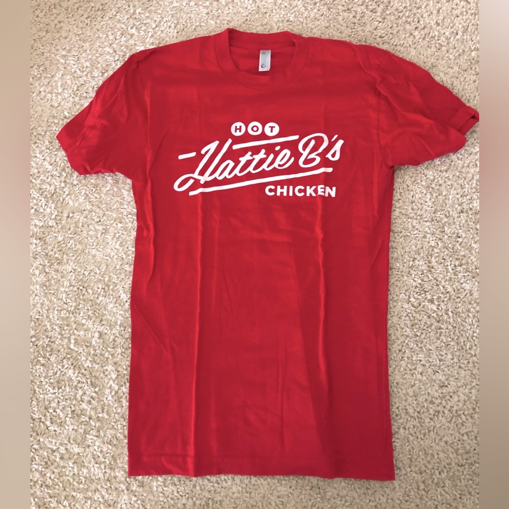 Hattie B’s T Shirt, Small